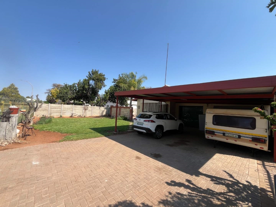 3 Bedroom Property for Sale in Oosterville Northern Cape